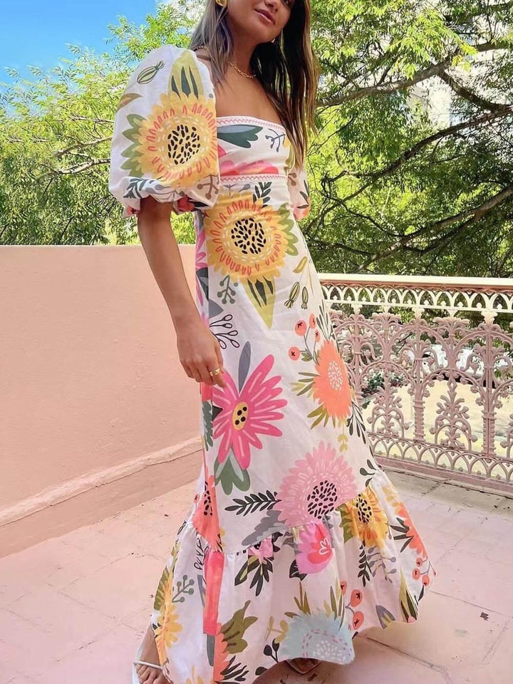 Ivy | Abito Maxi a Stampa Floreale con Scollo Quadrato per le Vacanze
