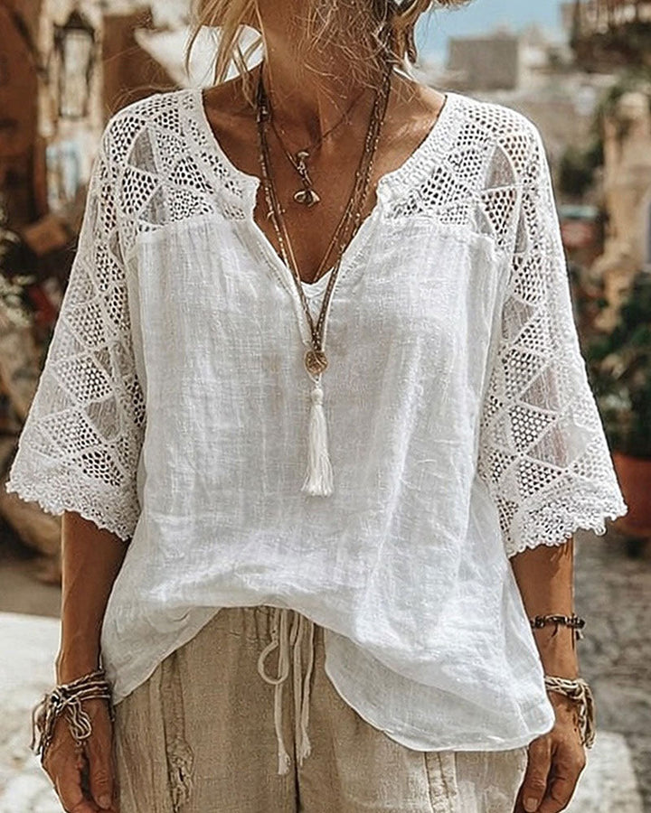 Blusa con Collo a V e Dettaglio in Pizzo