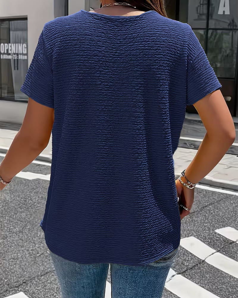 T-shirt Collo Peter Pan con Bottoni