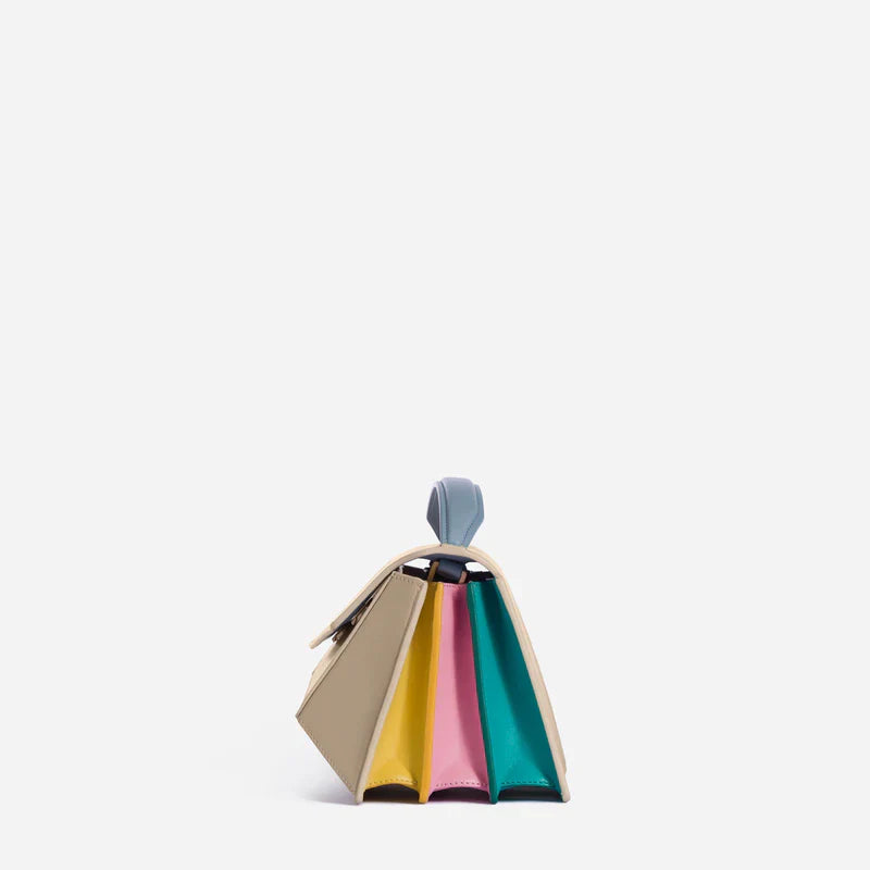 Petit Sac San