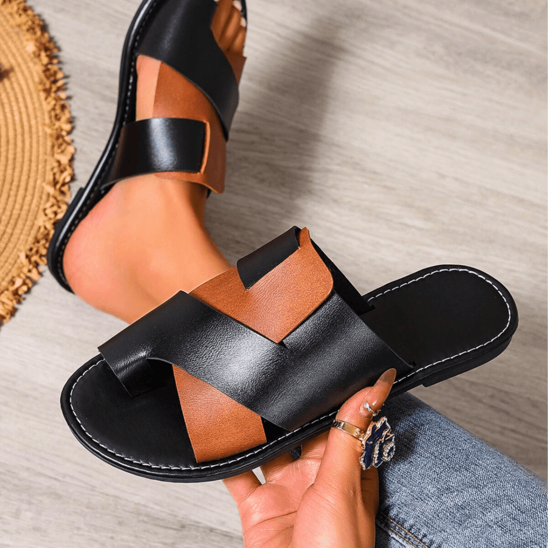 Bella | Sandali con Cinghie Incrociate